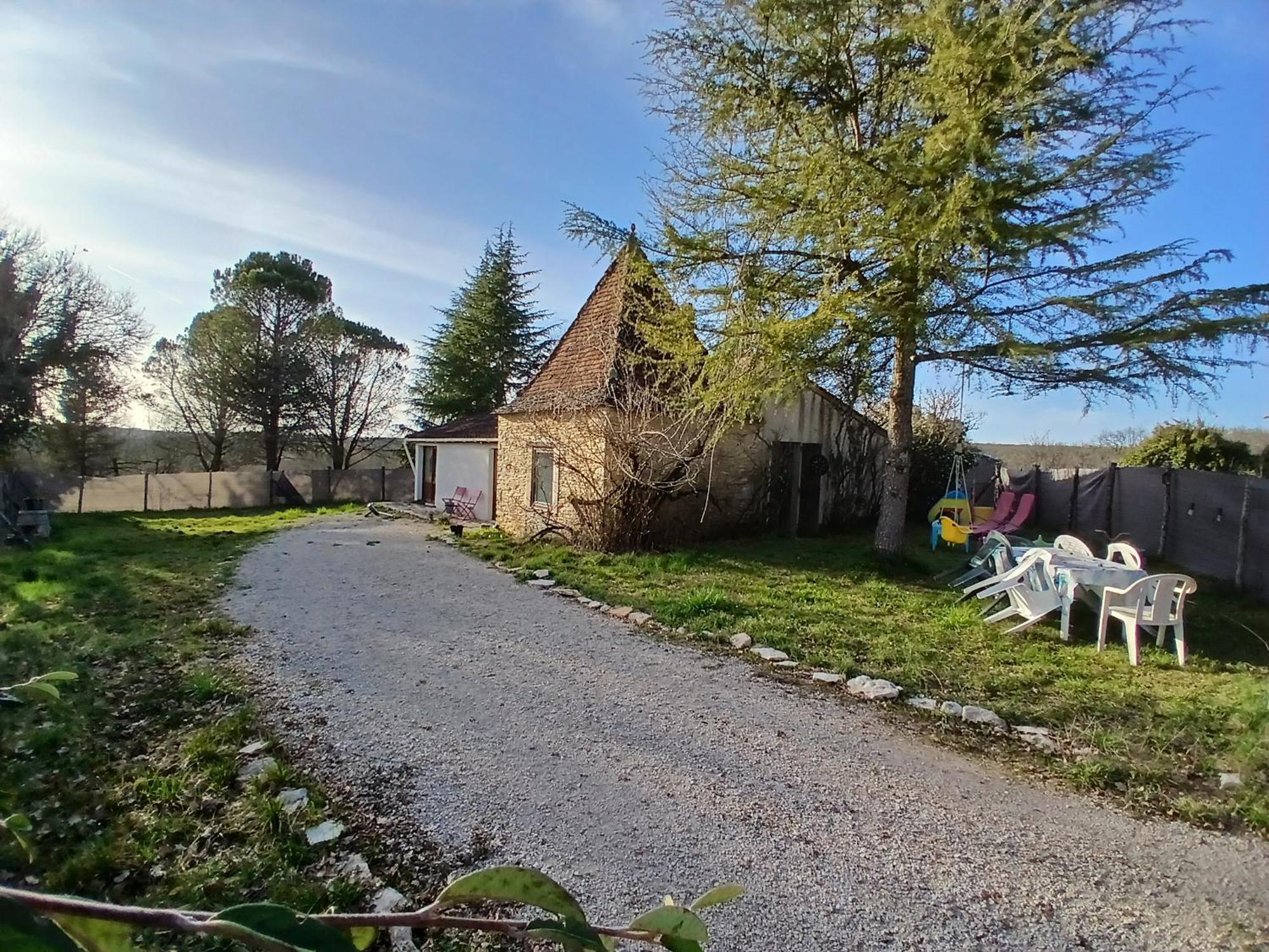 Ferienhaus Maison Avec Jardin Clos, Catus *